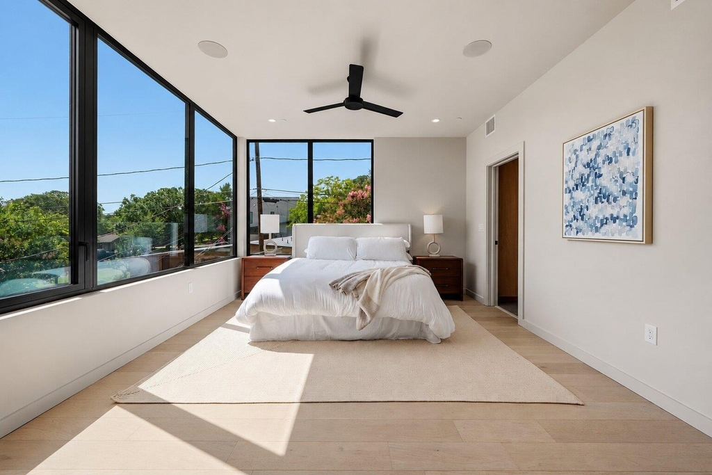 1403 Barton Hills Dr - Photo 16