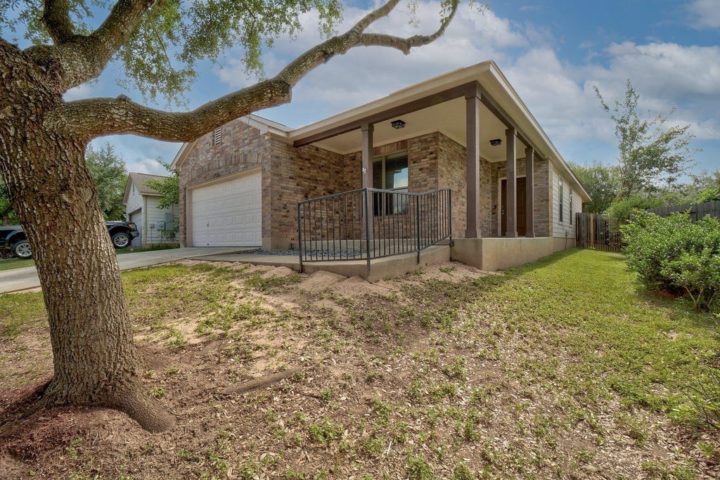 4507 Peach Grove Rd - Photo 0
