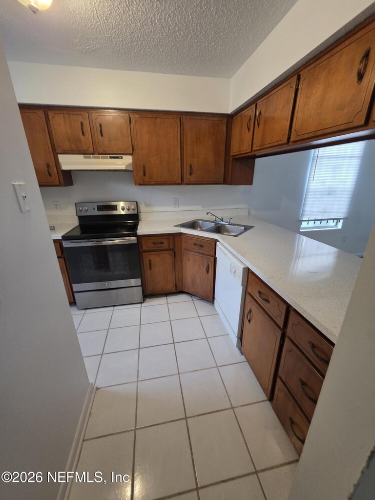 3694 Morton Street - Photo 2