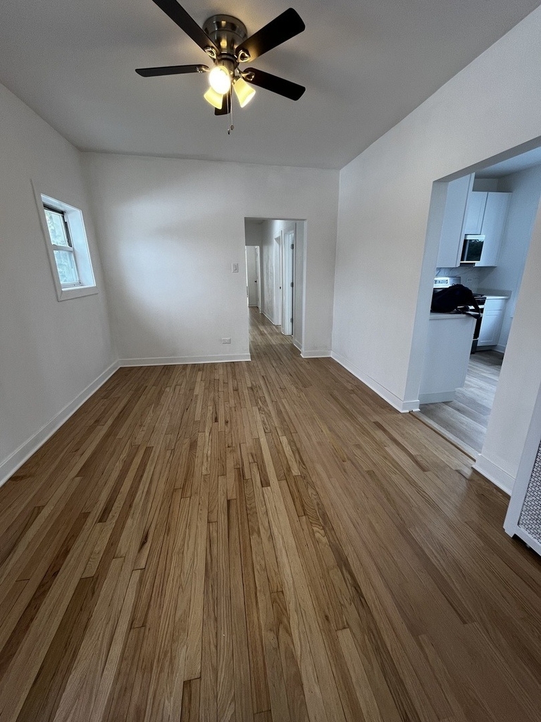 5027 N Troy Street N - Photo 9