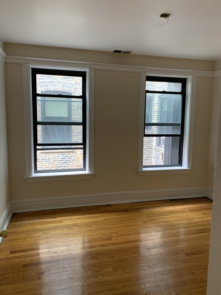 1000 W Argyle Street - Photo 10
