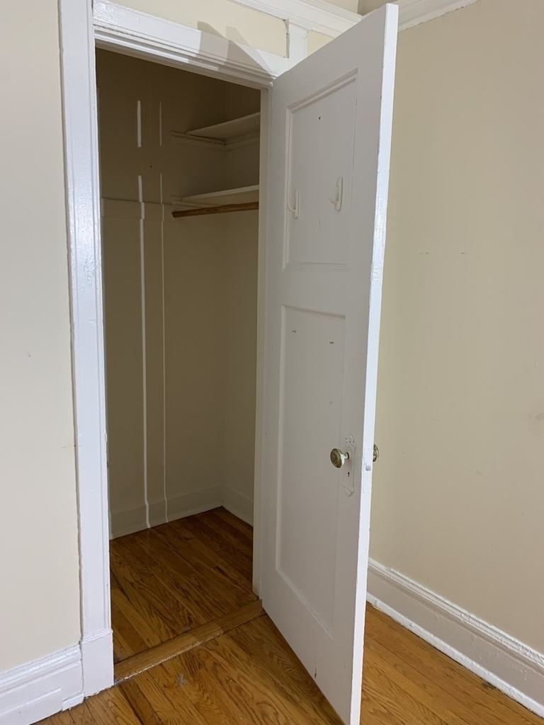 1000 W Argyle Street - Photo 8