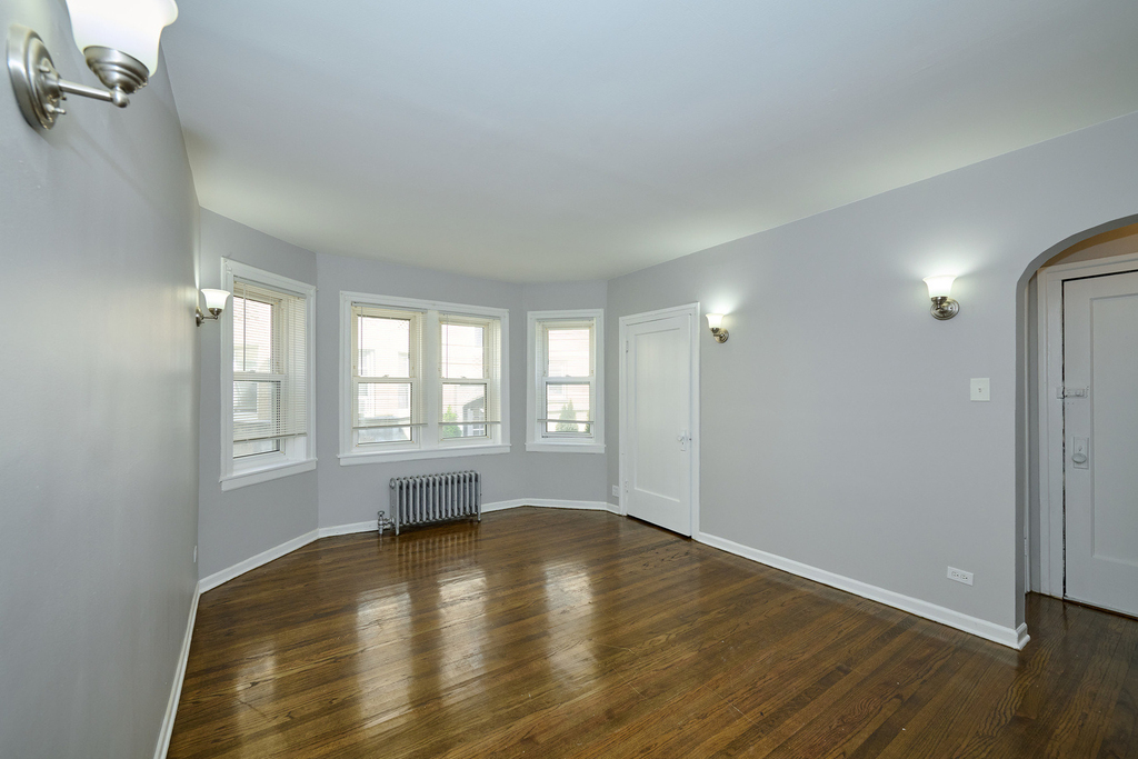 6322 N Albany Avenue - Photo 1