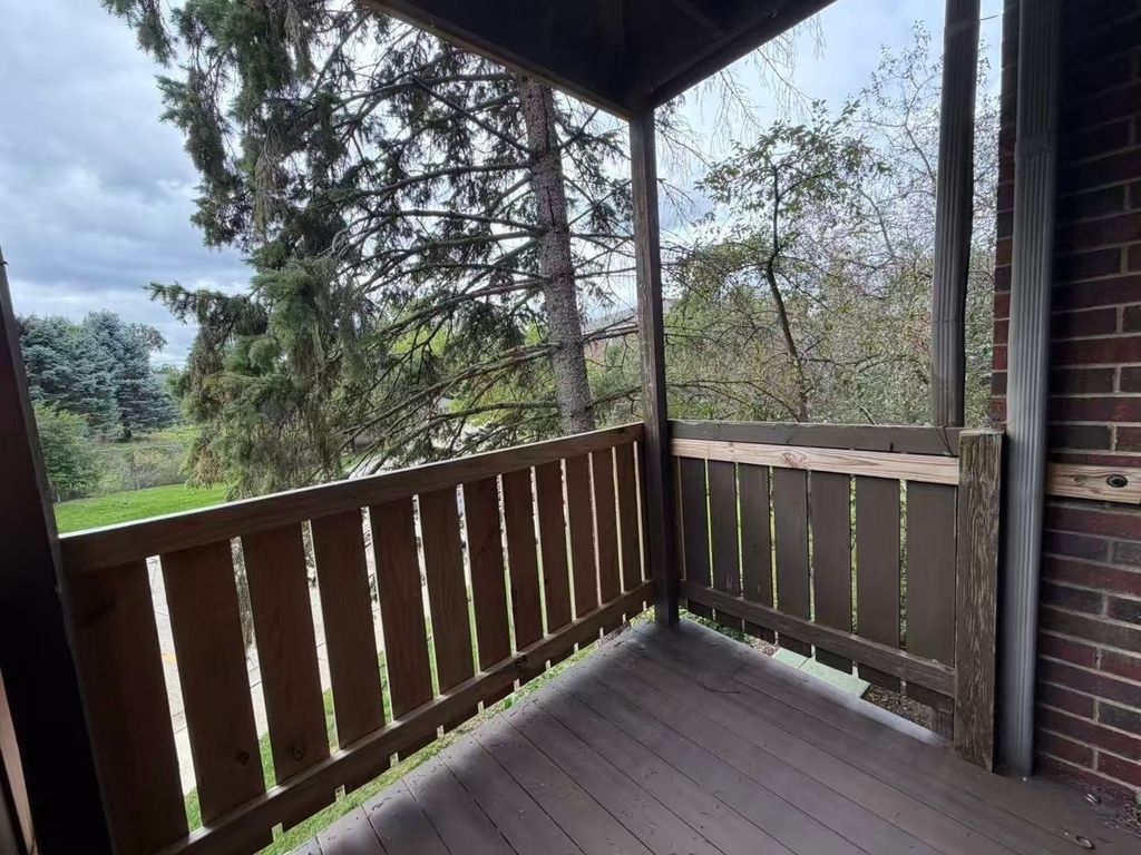 1330 Brook Street - Photo 19