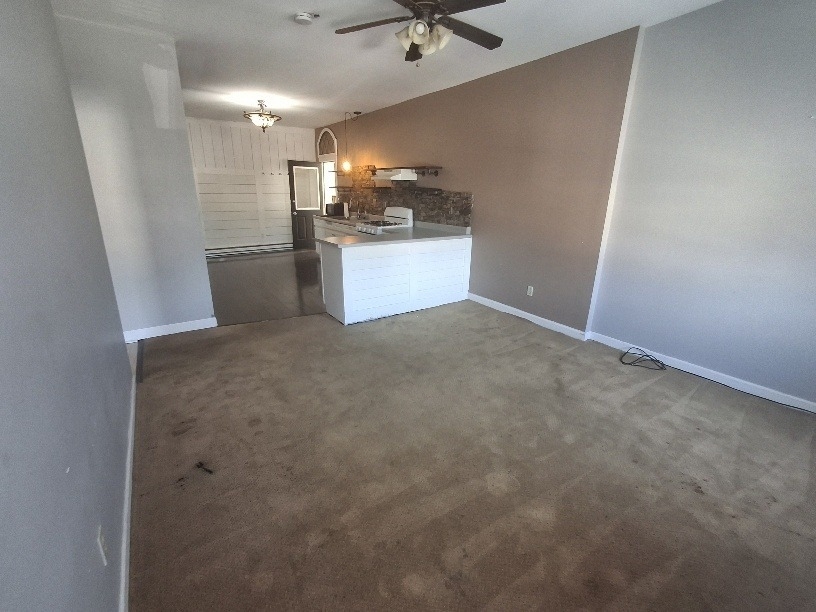185 S State Street - Photo 4