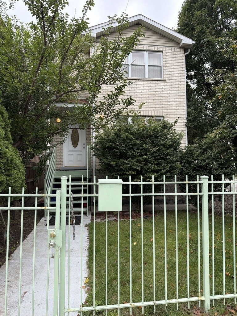 4100 W Cermak Road - Photo 0