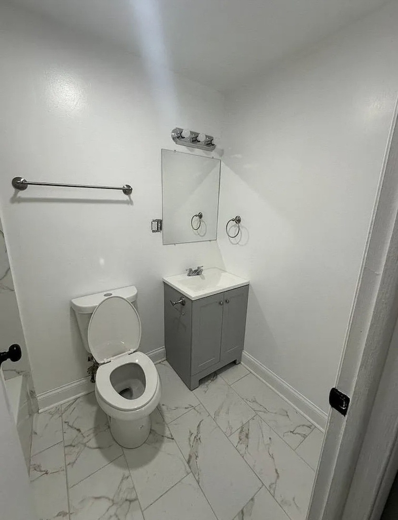 151 W 63rd Street - Photo 7