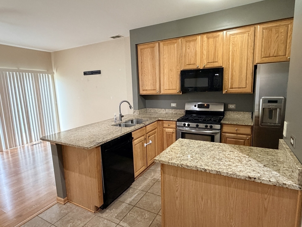 3400 Blue Ridge Drive - Photo 4