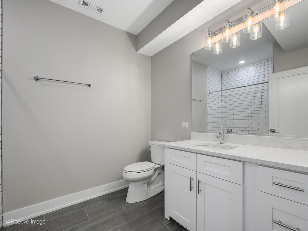261 Washington Boulevard - Photo 14