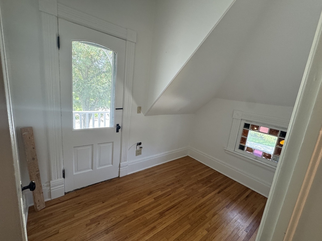 502 E Washington Street - Photo 13