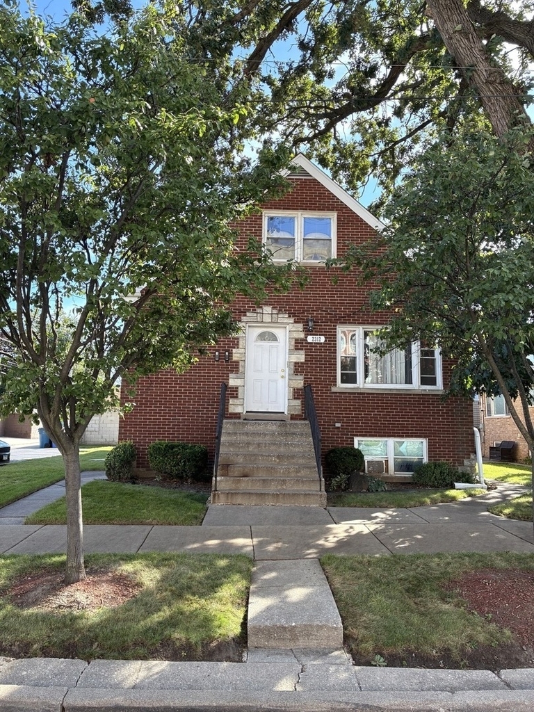 2312 Division Street - Photo 0