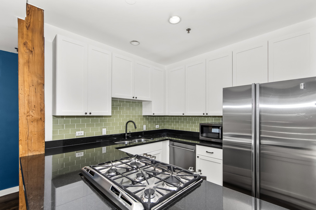 2221 N Lister Avenue - Photo 5