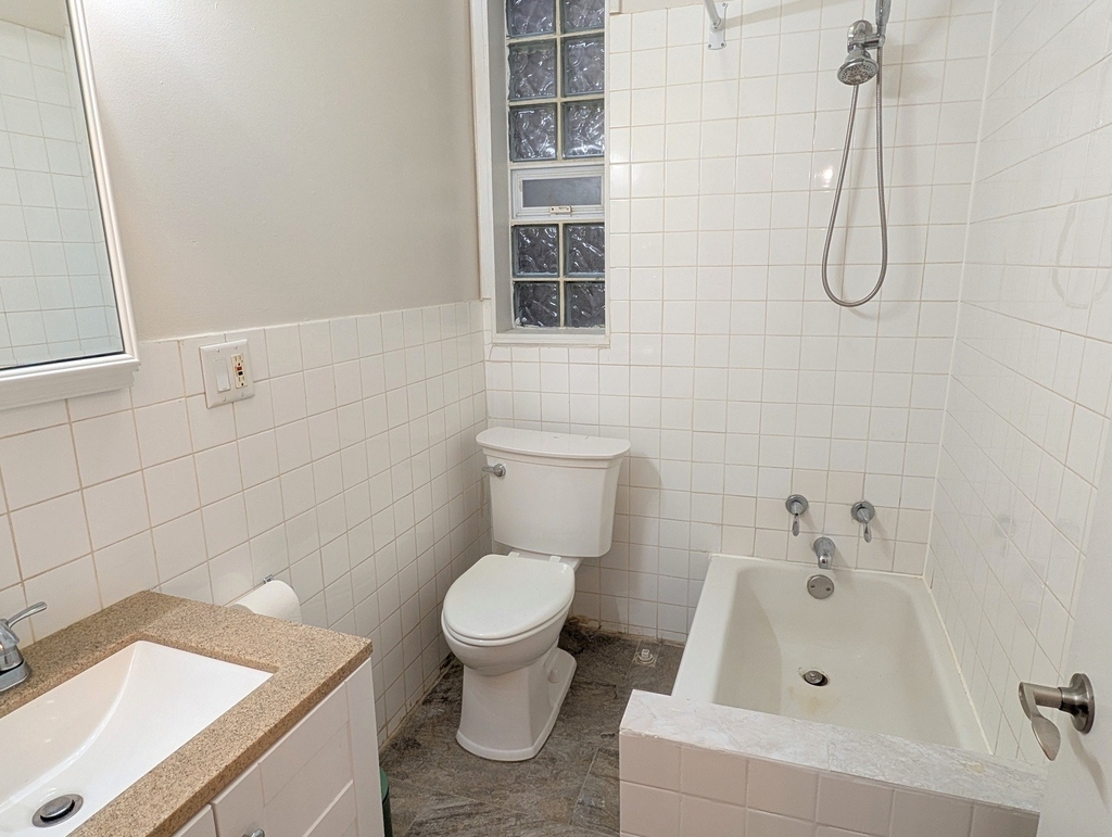 14 W Chestnut Street - Photo 10