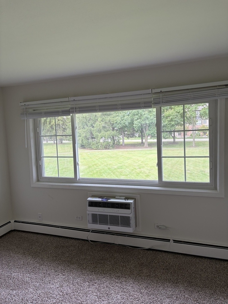 375 W Winchester Road - Photo 3