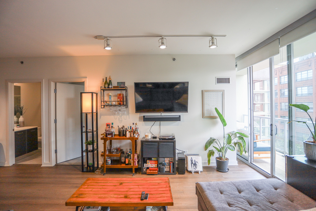 910 W Huron Street - Photo 5