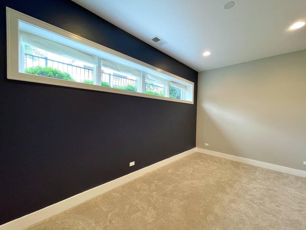 2453 W Irving Park Road - Photo 35