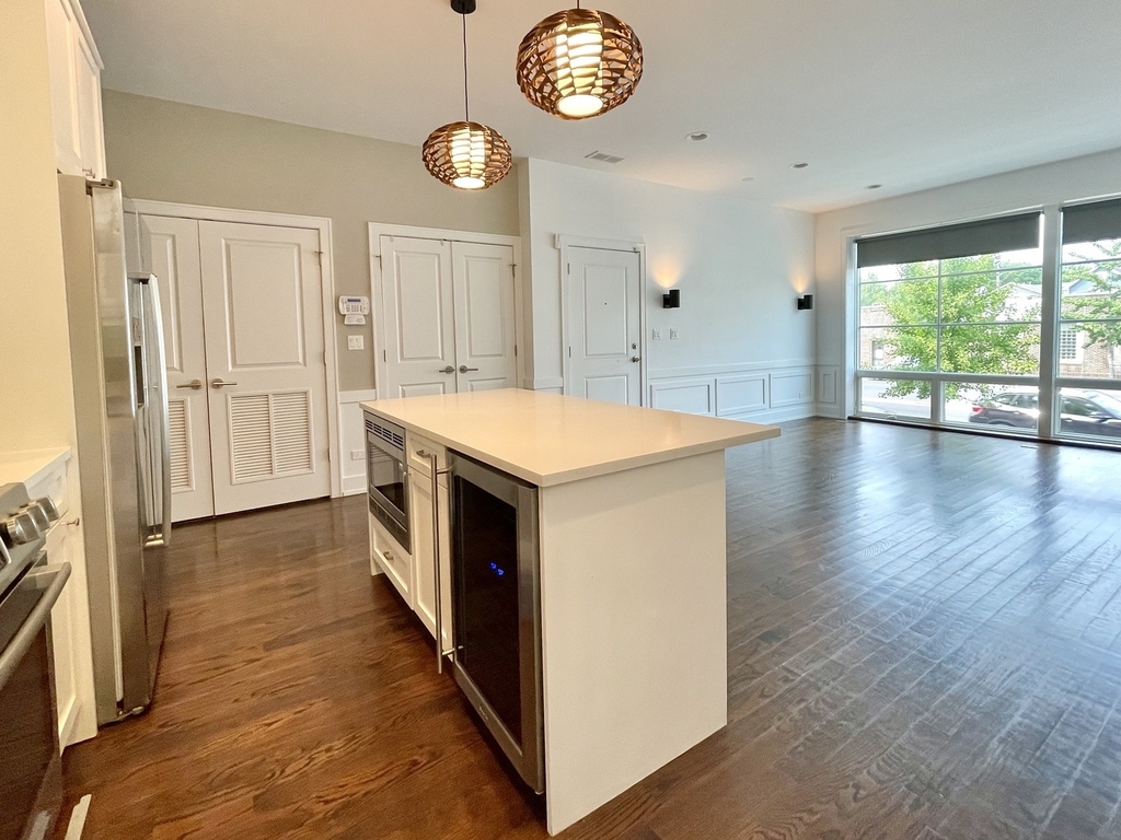 2453 W Irving Park Road - Photo 5