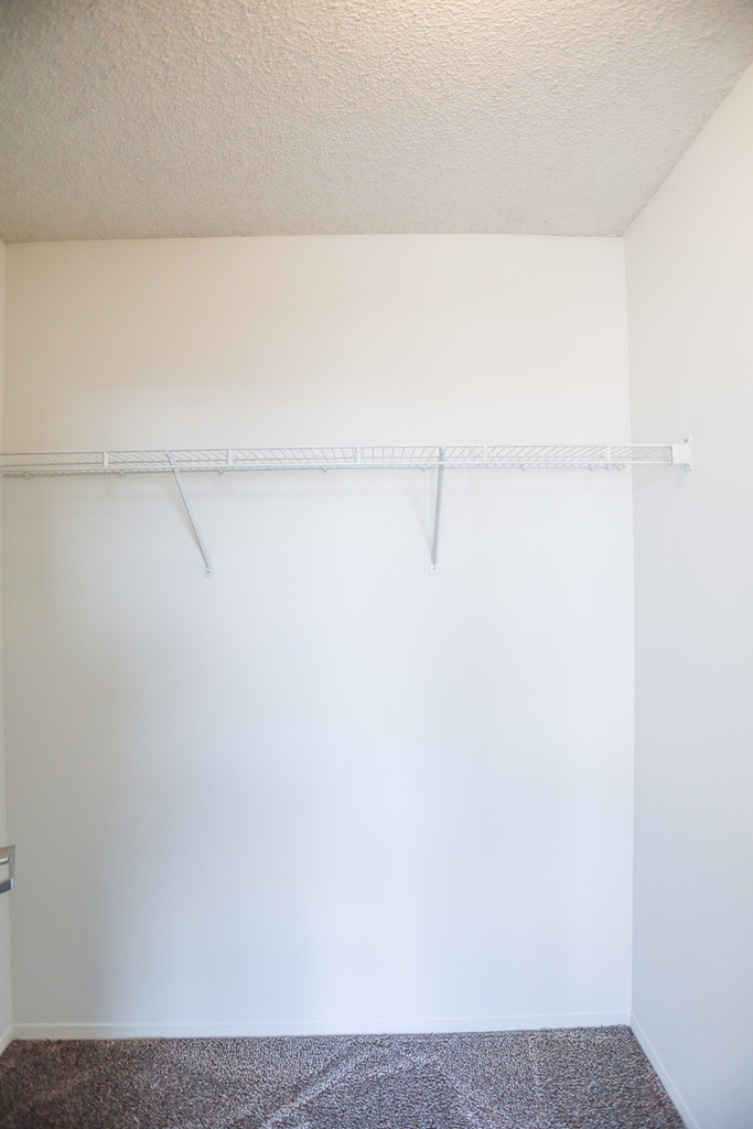 180 N Jefferson Street - Photo 11