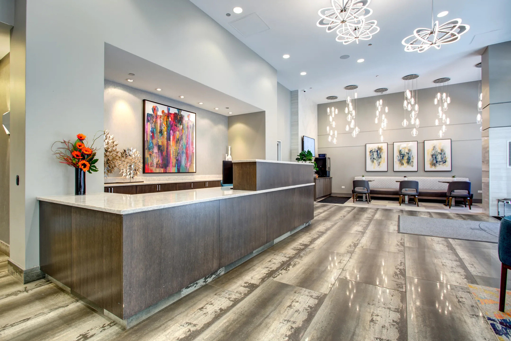180 N Jefferson Street - Photo 18