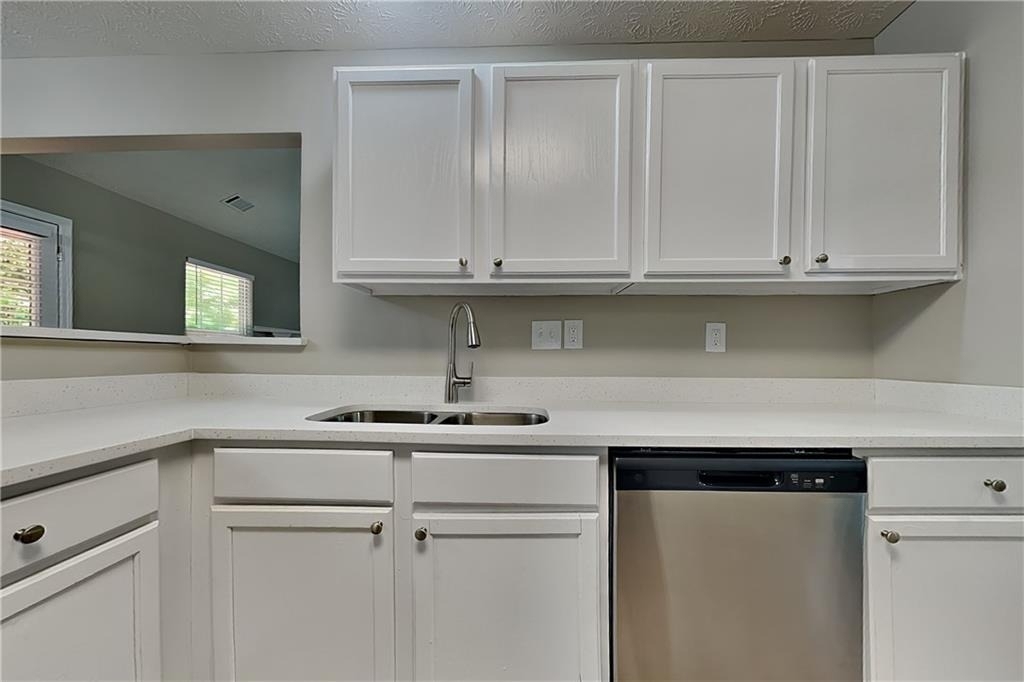 3975 Crestwater Lane - Photo 3