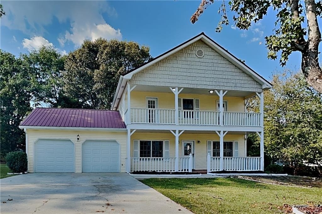 1305 Burning Bush Drive - Photo 0
