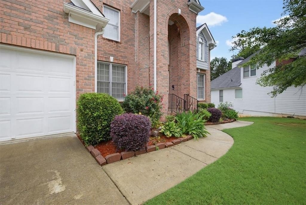 4059 Ashland Circle - Photo 1