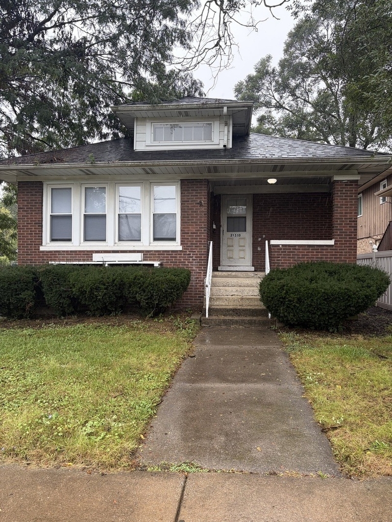 21510 Maple Street - Photo 0