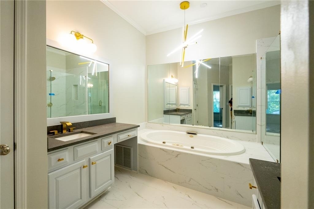 4746 Legacy Cove Lane - Photo 1