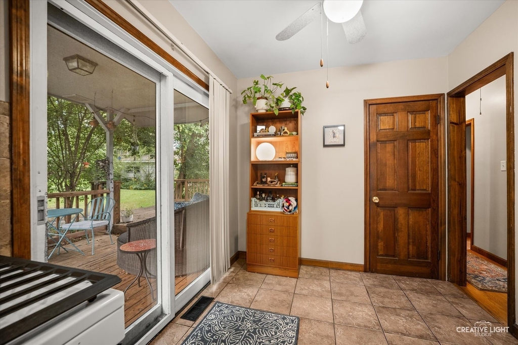 1125 Ash Street - Photo 7