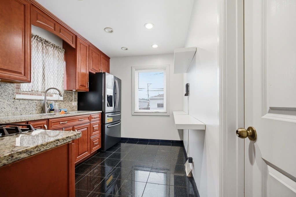 6230 W Foster Avenue - Photo 8