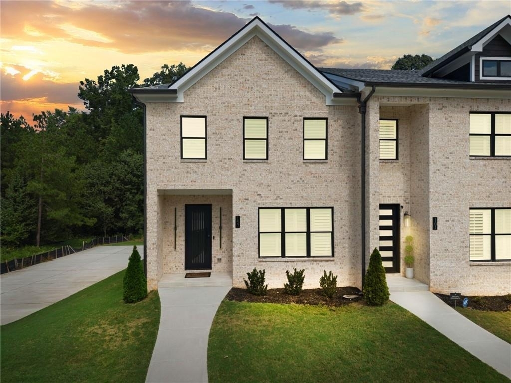 157 Brush Creek Court - Photo 0