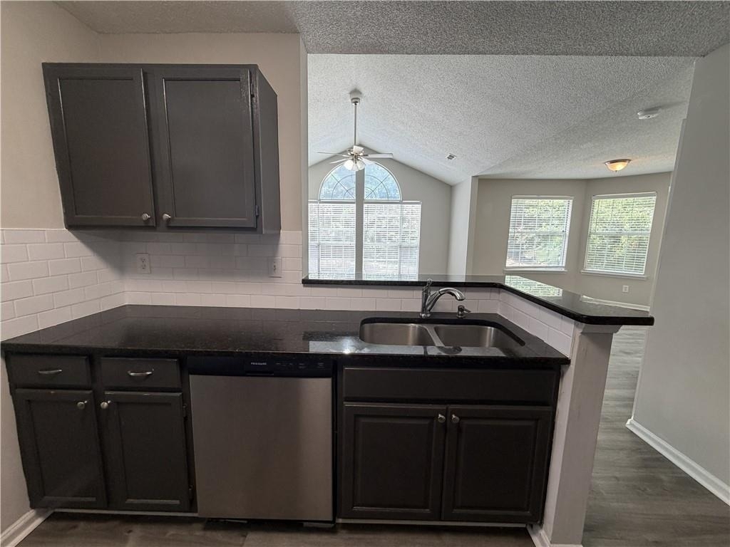 1101 Sandy Lane Drive - Photo 19