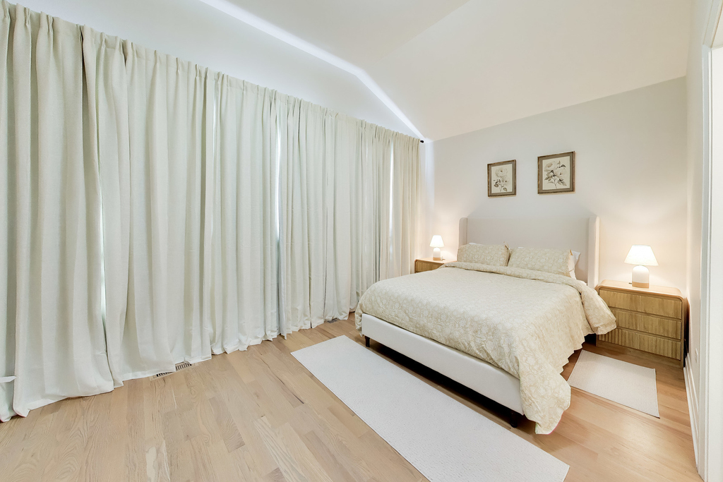 700 E 46th Street - Photo 23