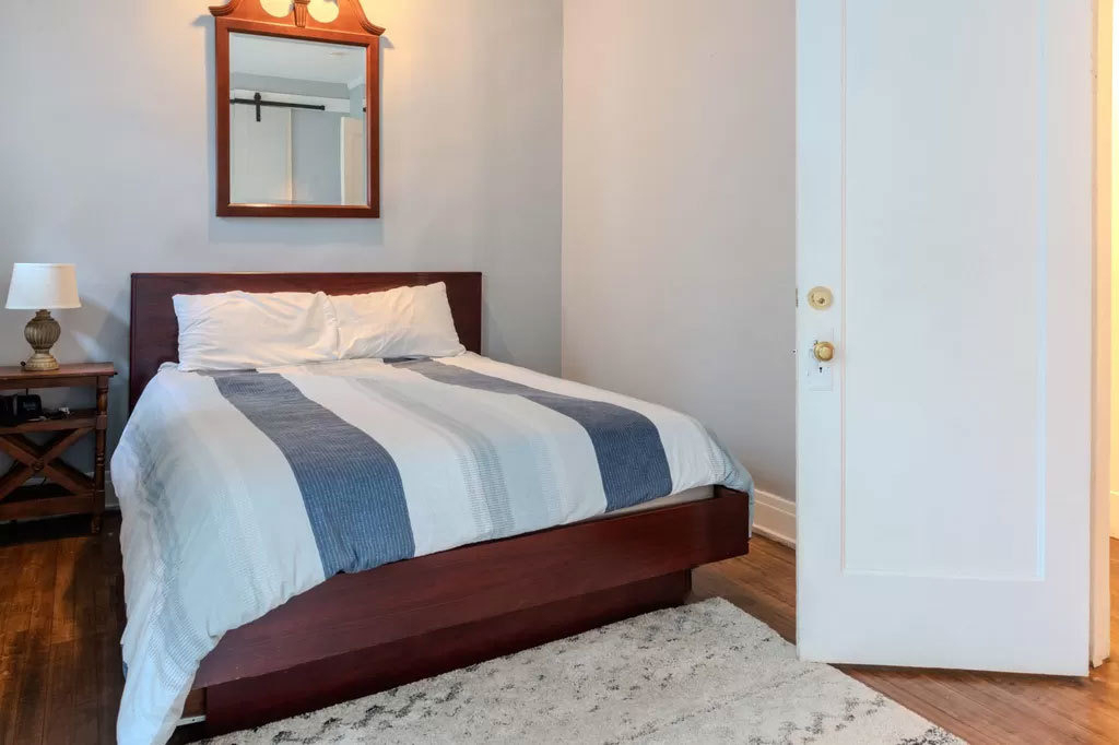 7626 N Greenview Avenue - Photo 14