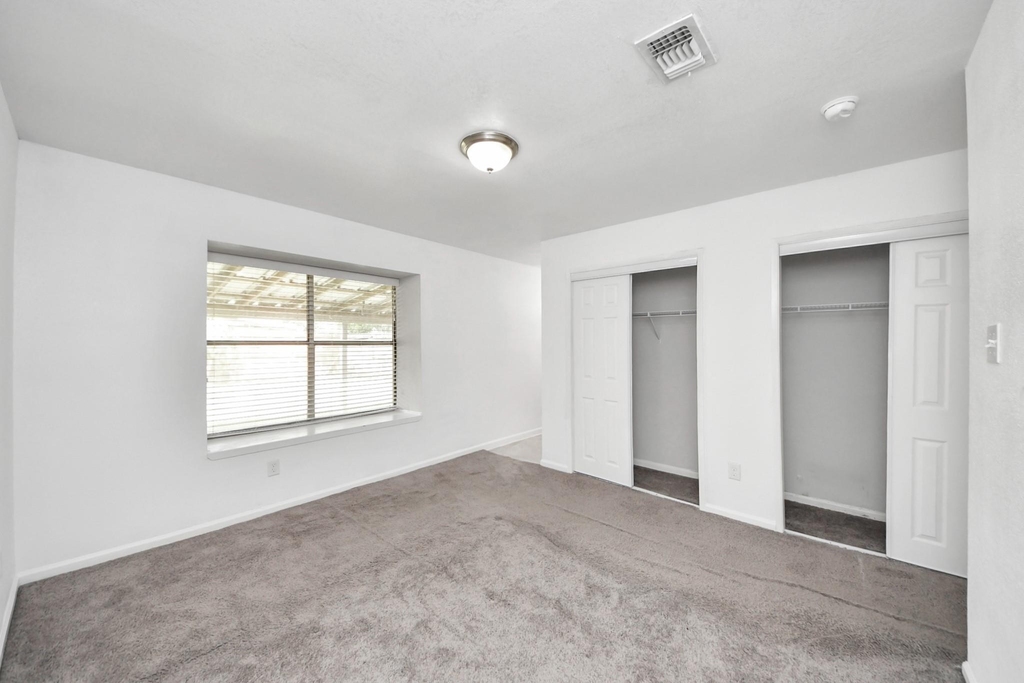 7410 La Place Drive - Photo 25