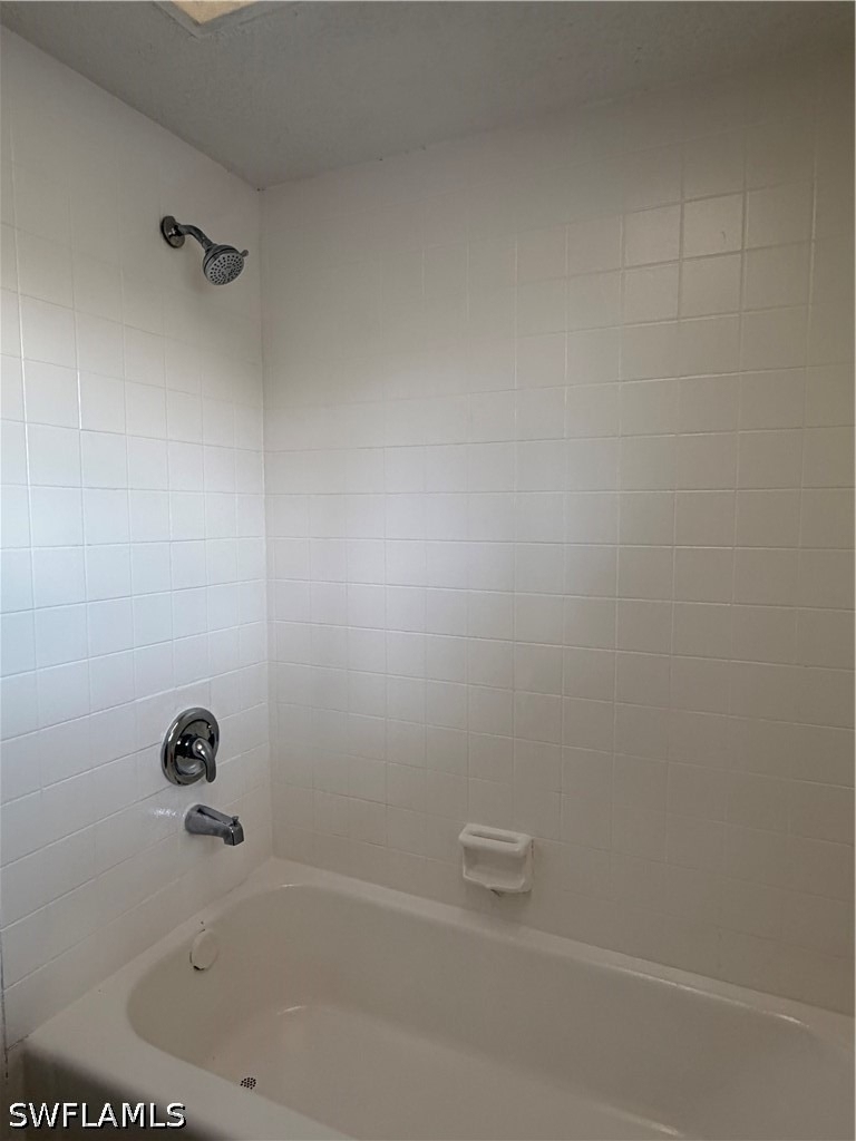 3318 Del Prado Boulevard S - Photo 9