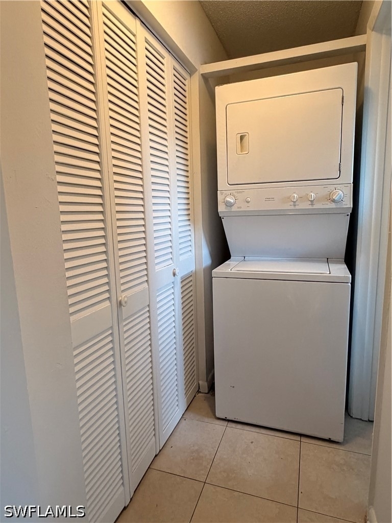 3318 Del Prado Boulevard S - Photo 7