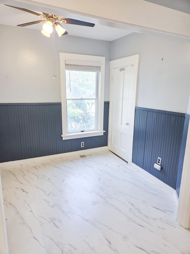 195 S Main - Photo 5