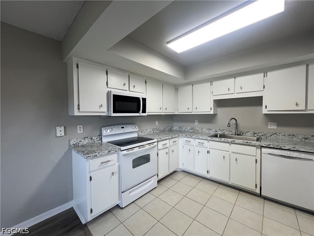 639 Se 13th Avenue - Photo 4