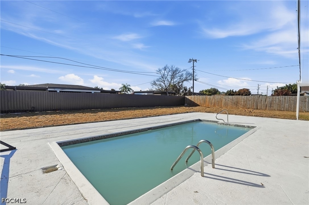 312 Hollywood Street - Photo 34