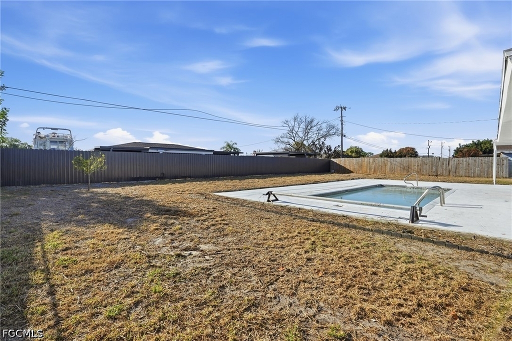 312 Hollywood Street - Photo 8