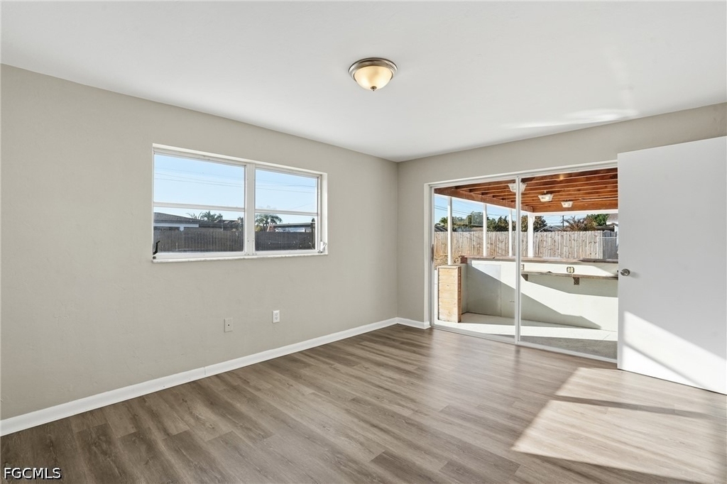 312 Hollywood Street - Photo 29