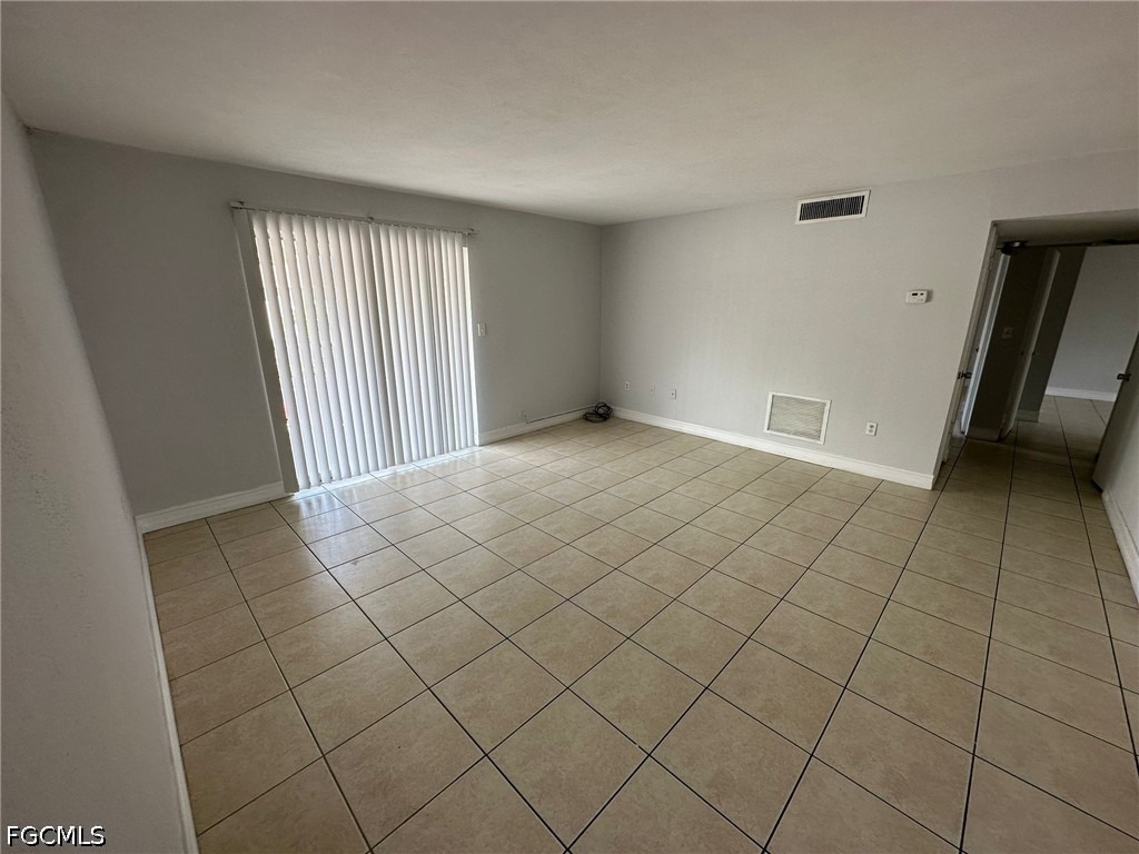 1830 Maravilla Avenue - Photo 3