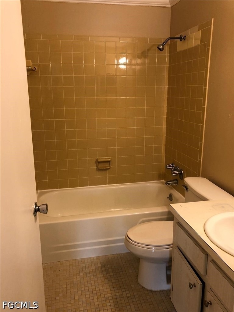 1830 Maravilla Avenue - Photo 7