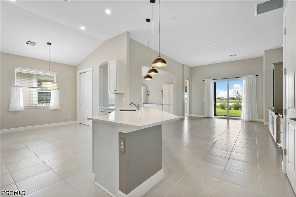 15927 Mulrion Boulevard - Photo 5