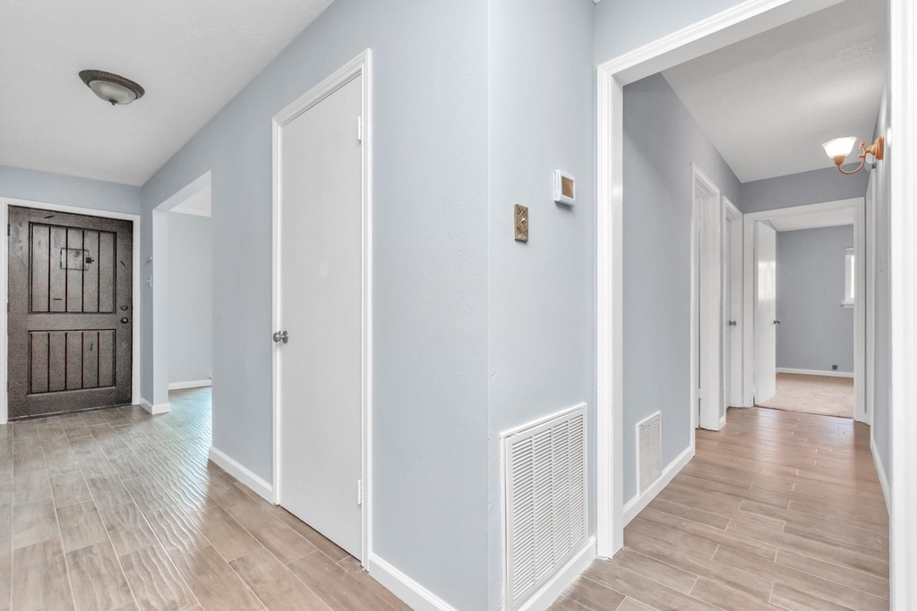 13627 Greenridge Drive - Photo 19
