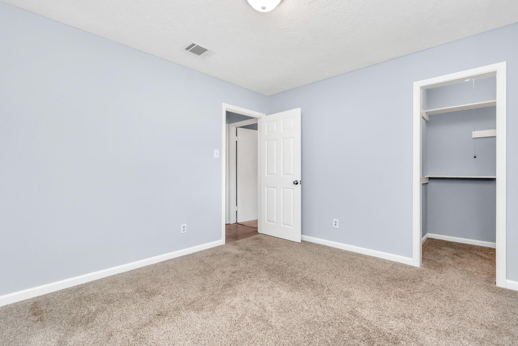 13627 Greenridge Drive - Photo 21