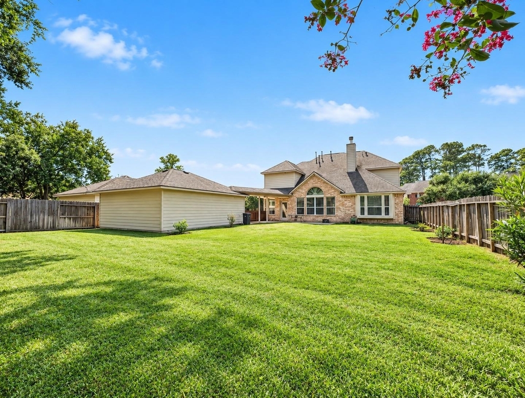 19538 Piney Lake Drive - Photo 35
