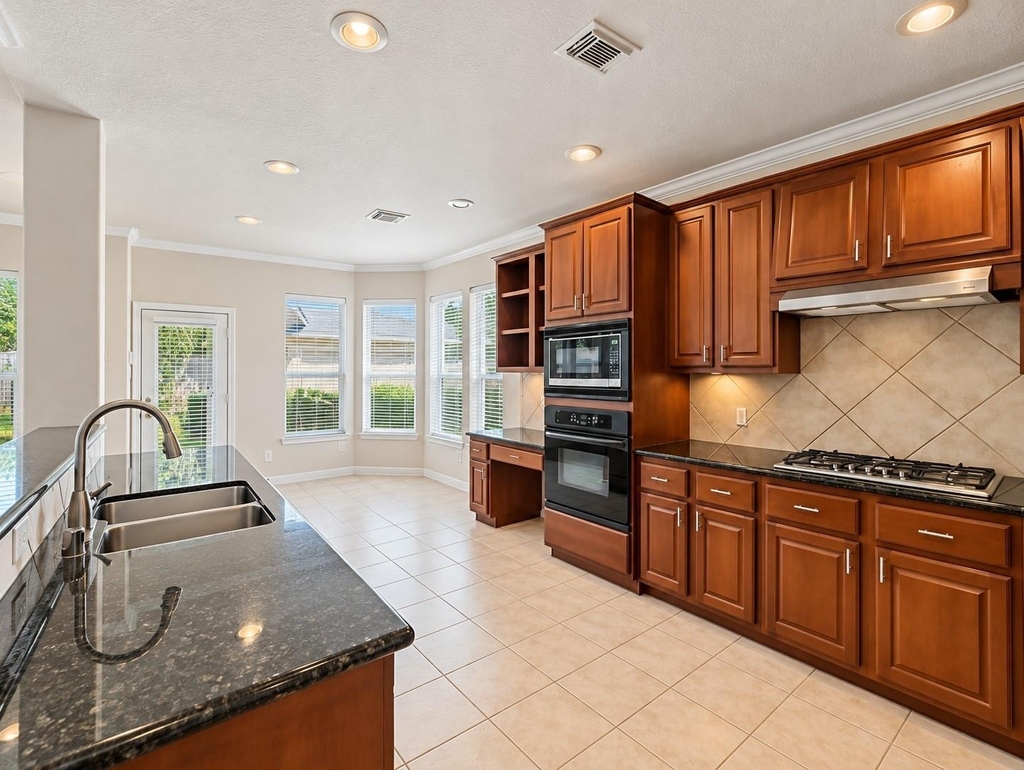 19538 Piney Lake Drive - Photo 14