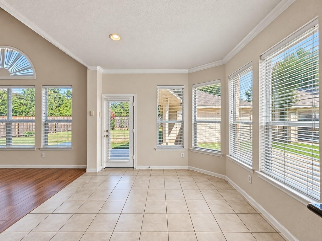 19538 Piney Lake Drive - Photo 16